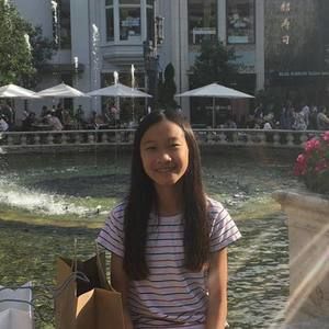 Meet your Posher, Nicole